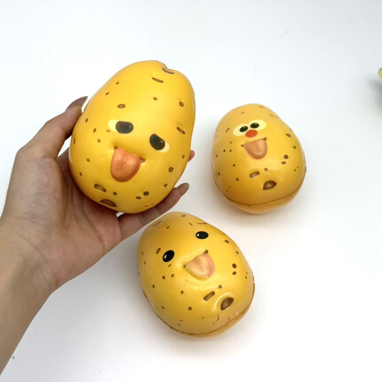 Urocze zabawki antystresowe w  – Novelty Gifts recenzja i cena